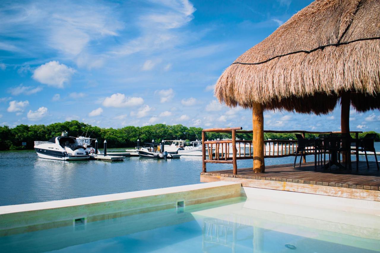 Villas Grand Marina Kinuh 德尔奇亚港 外观 照片