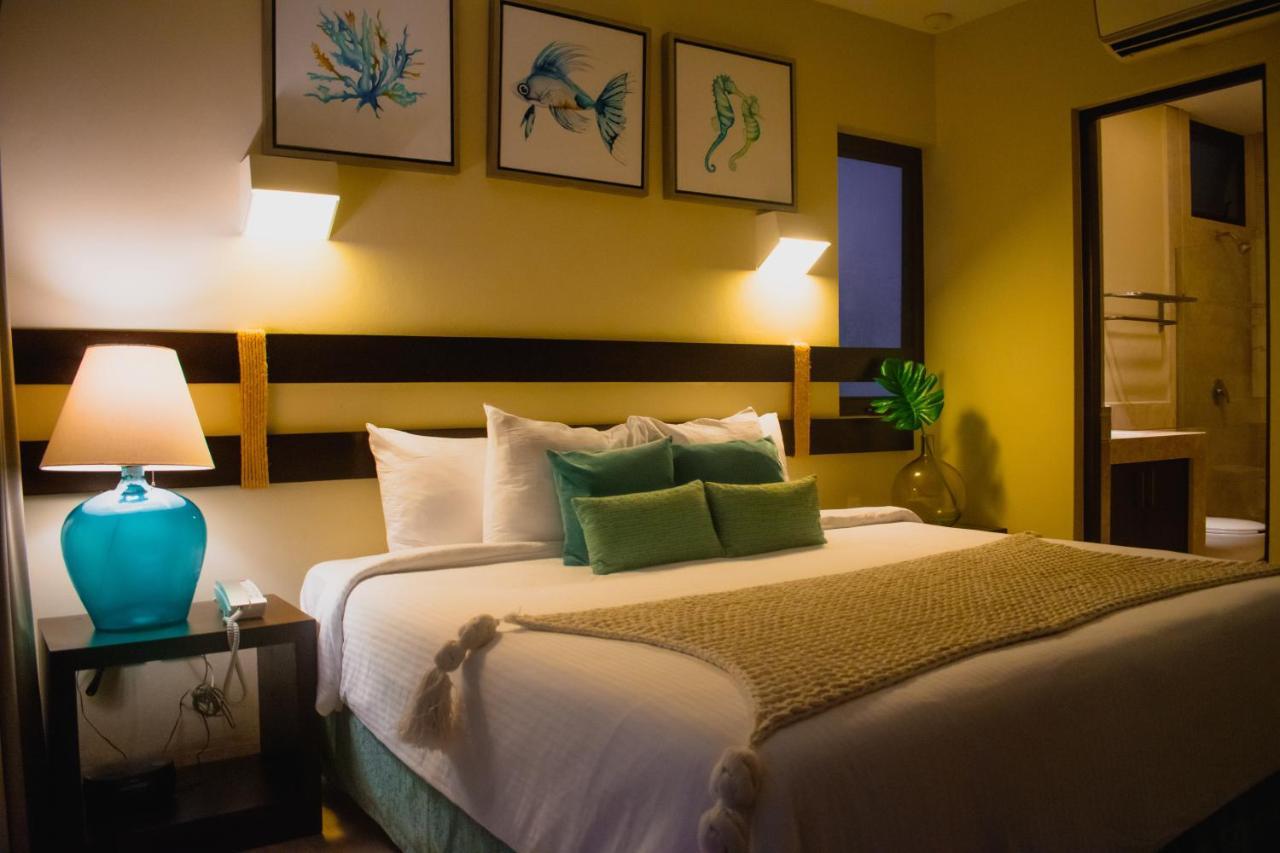 Villas Grand Marina Kinuh 德尔奇亚港 外观 照片